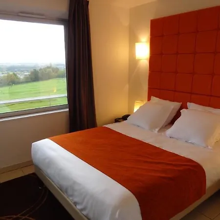 Le Des Impressionnistes - Cergy-pontoise 酒店 3*
