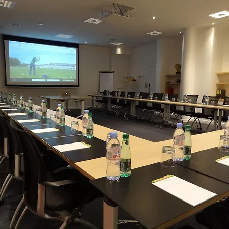 Le Des Impressionnistes - Cergy-pontoise 3* 蓬图瓦兹